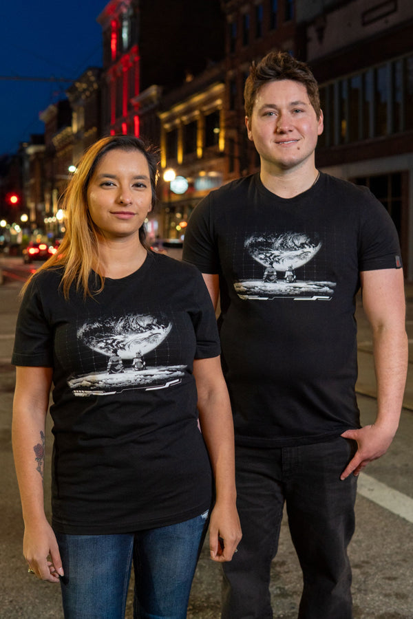 CYBERPUNK EDGERUNNERS MOON DATE TEE