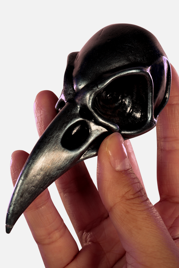 THE WITCHER YENNEFER’S CRYSTAL RAVEN SKULL