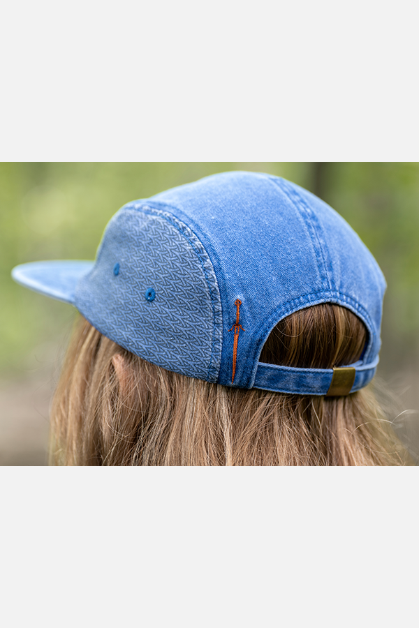 THE WITCHER CAT SCHOOL HAT