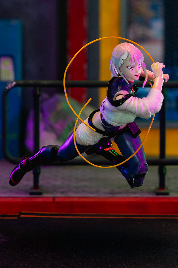 CYBERPUNK EDGERUNNERS LUCY 6" FIGURE