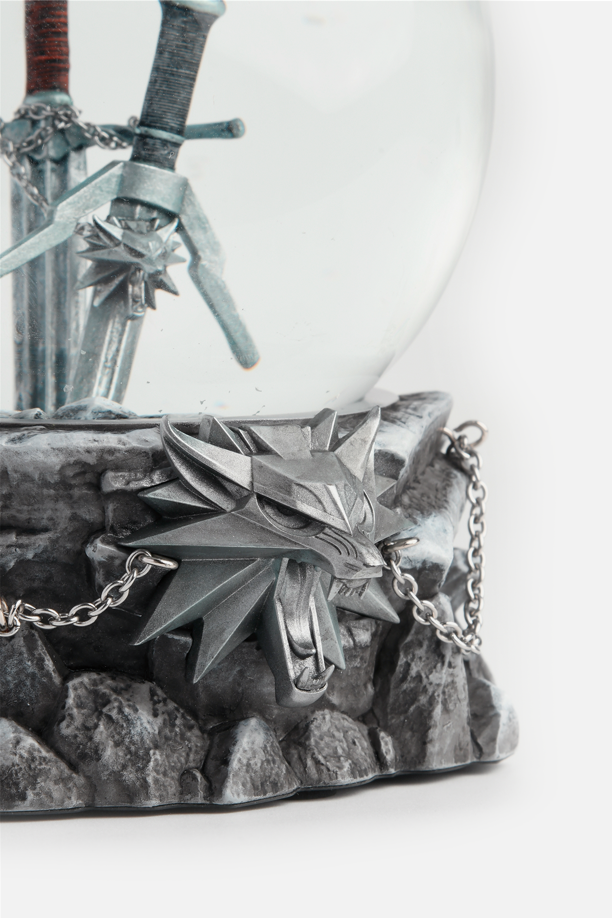 THE WITCHER TOOLS OF THE TRADE SNOW GLOBE