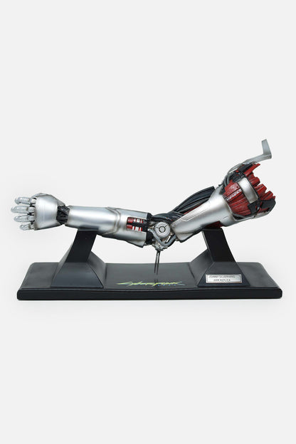 CYBERPUNK 2077: JOHNNY SILVERHAND ARM REPLICA