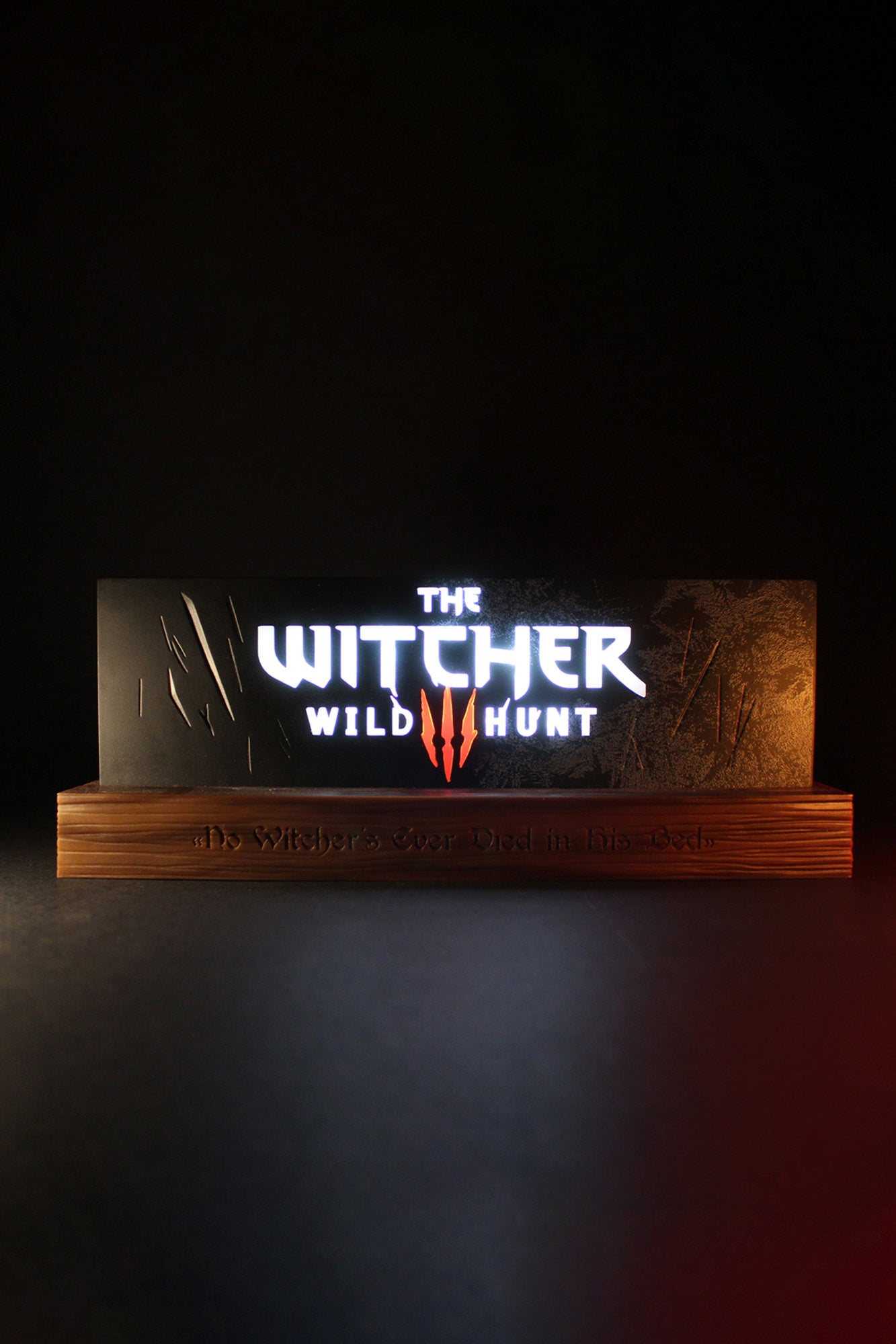 THE WITCHER 3: WILD HUNT LOGO LAMP