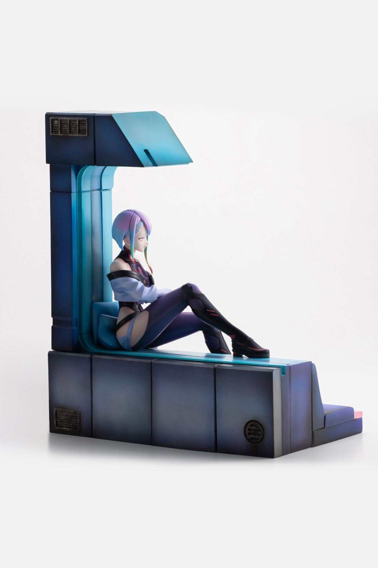 CYBERPUNK EDGERUNNERS: LUCY STATUE BY KOTOBUKIYA