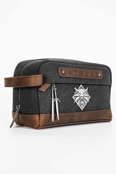 THE WITCHER WHITE WOLF DOPP KIT – CD PROJEKT RED Gear Store - USA