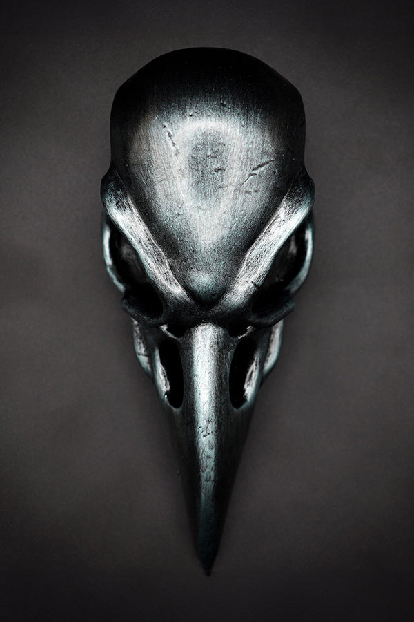 THE WITCHER YENNEFER’S CRYSTAL RAVEN SKULL