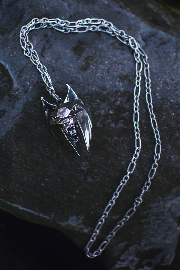 THE WITCHER LYNX MEDALLION