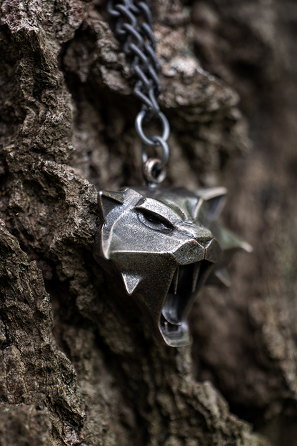 THE WITCHER CAT SCHOOL MEDALLION