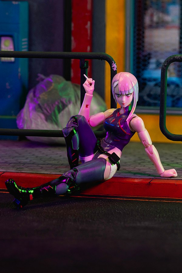 CYBERPUNK EDGERUNNERS LUCY 6" FIGURE