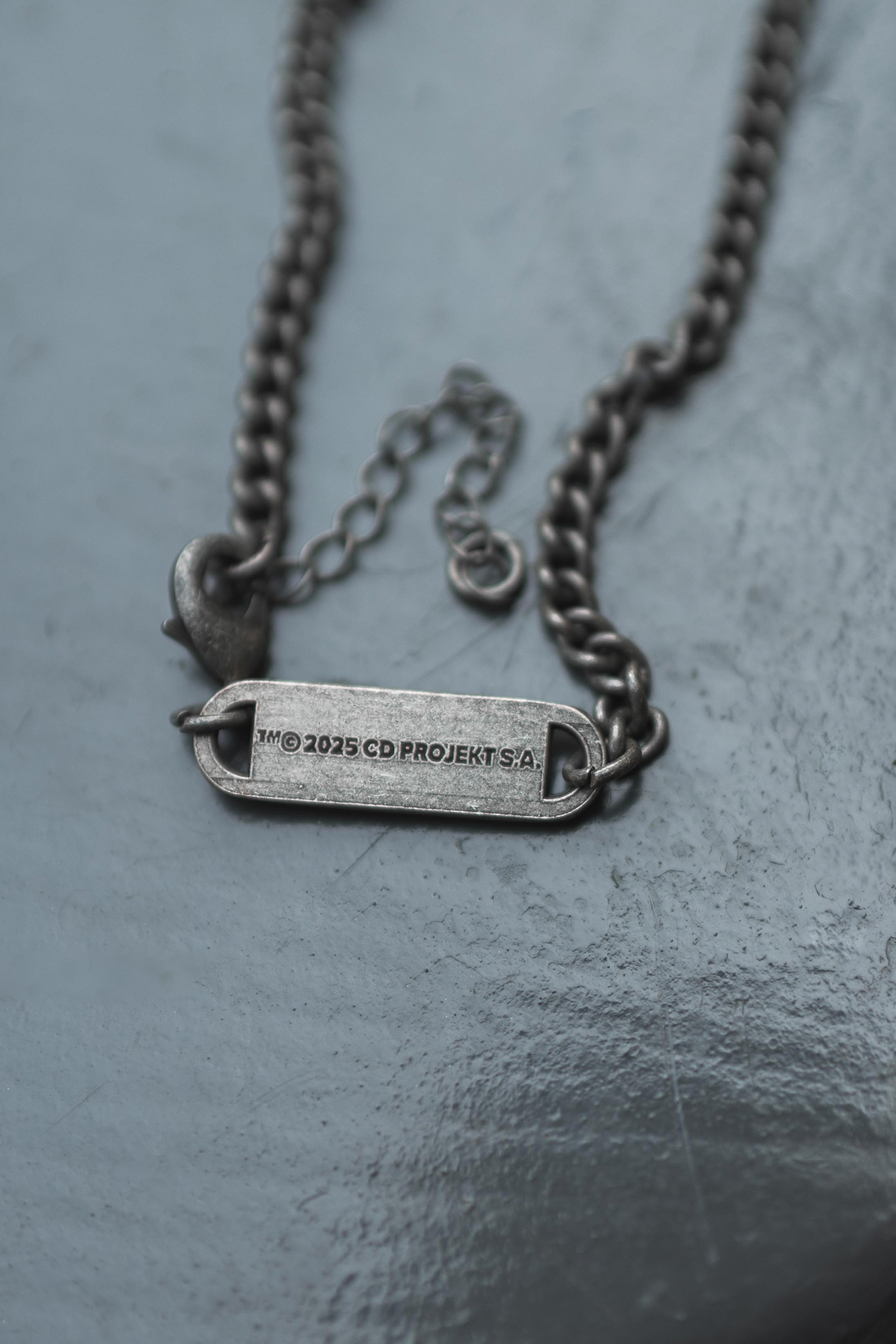 CYBERPUNK 2077 SAMURAI MEDALLION NECKLACE