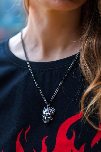 CYBERPUNK 2077 SAMURAI MEDALLION NECKLACE