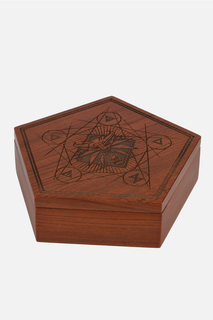 THE WITCHER SIGNS PENDANT SET AND KEEPSAKE BOX