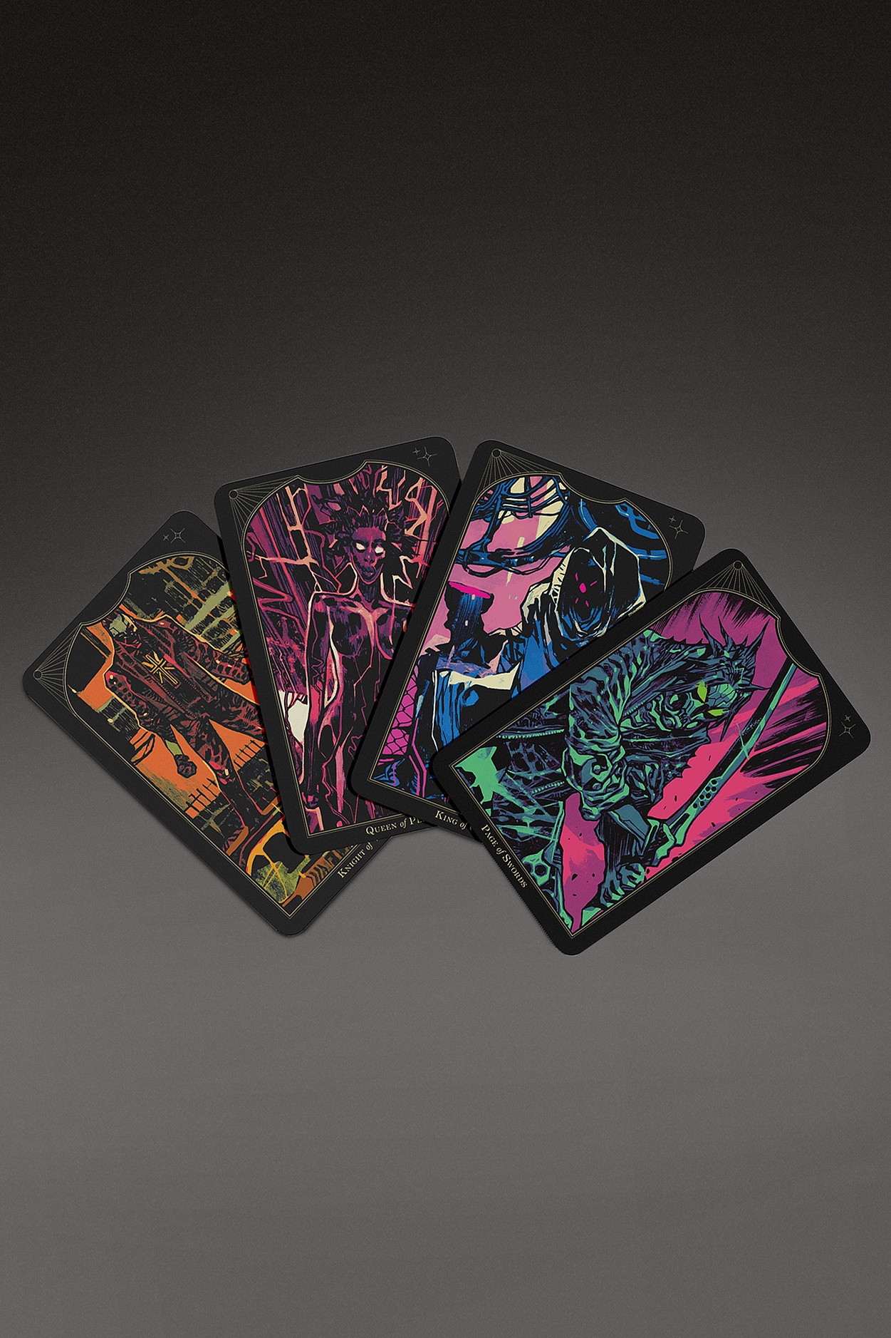 CYBERPUNK 2077 TAROT DECK & GUIDEBOOK